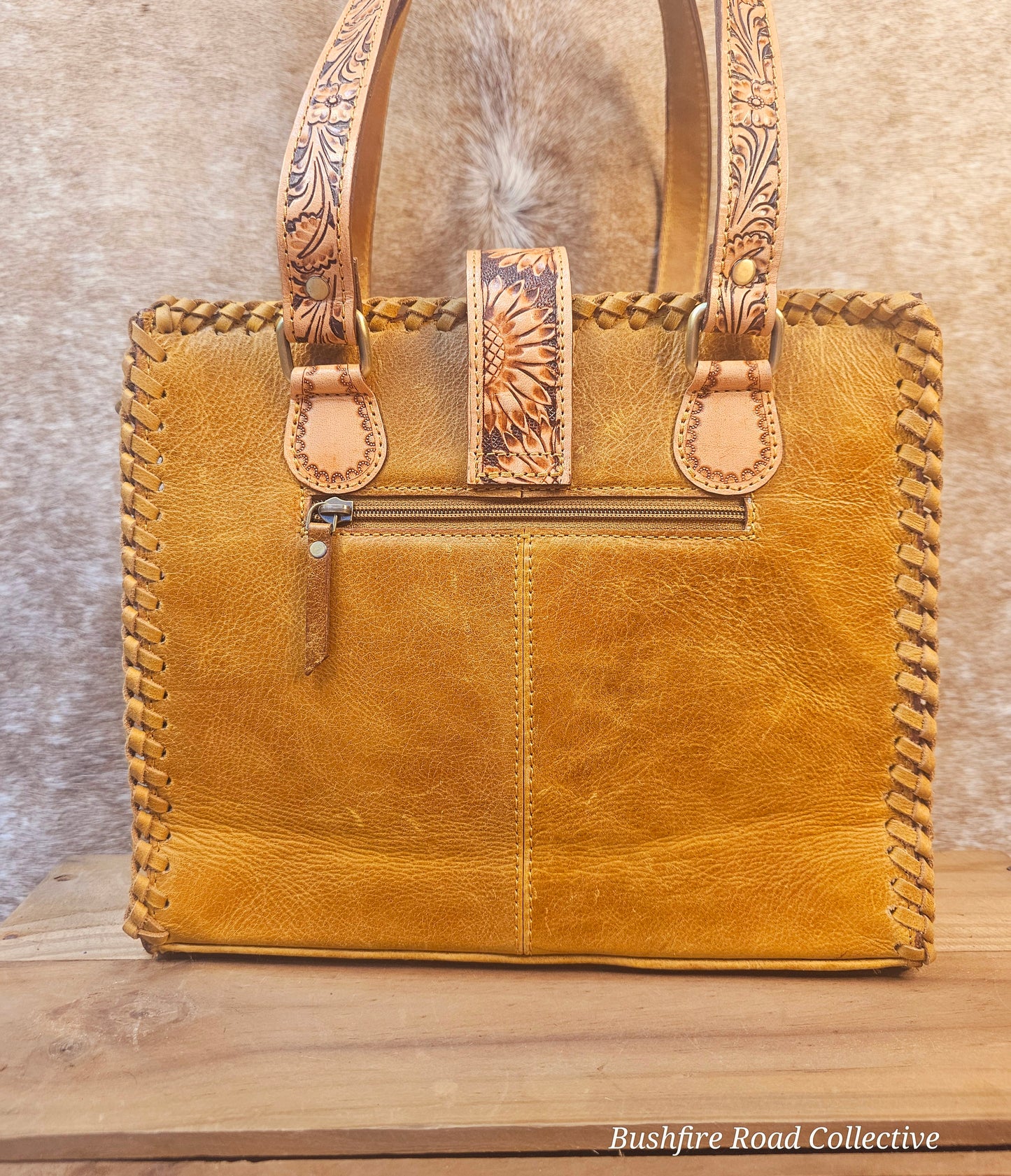 Rodea Tote