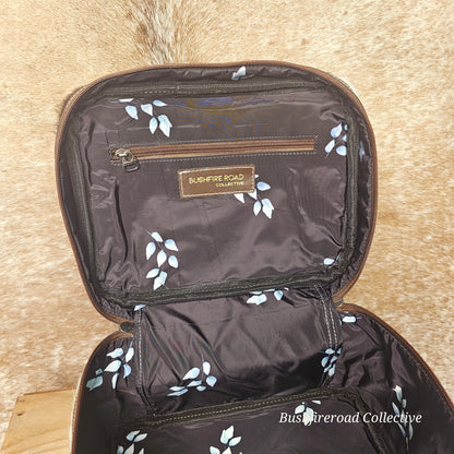Signature Make-Up Bag 💄