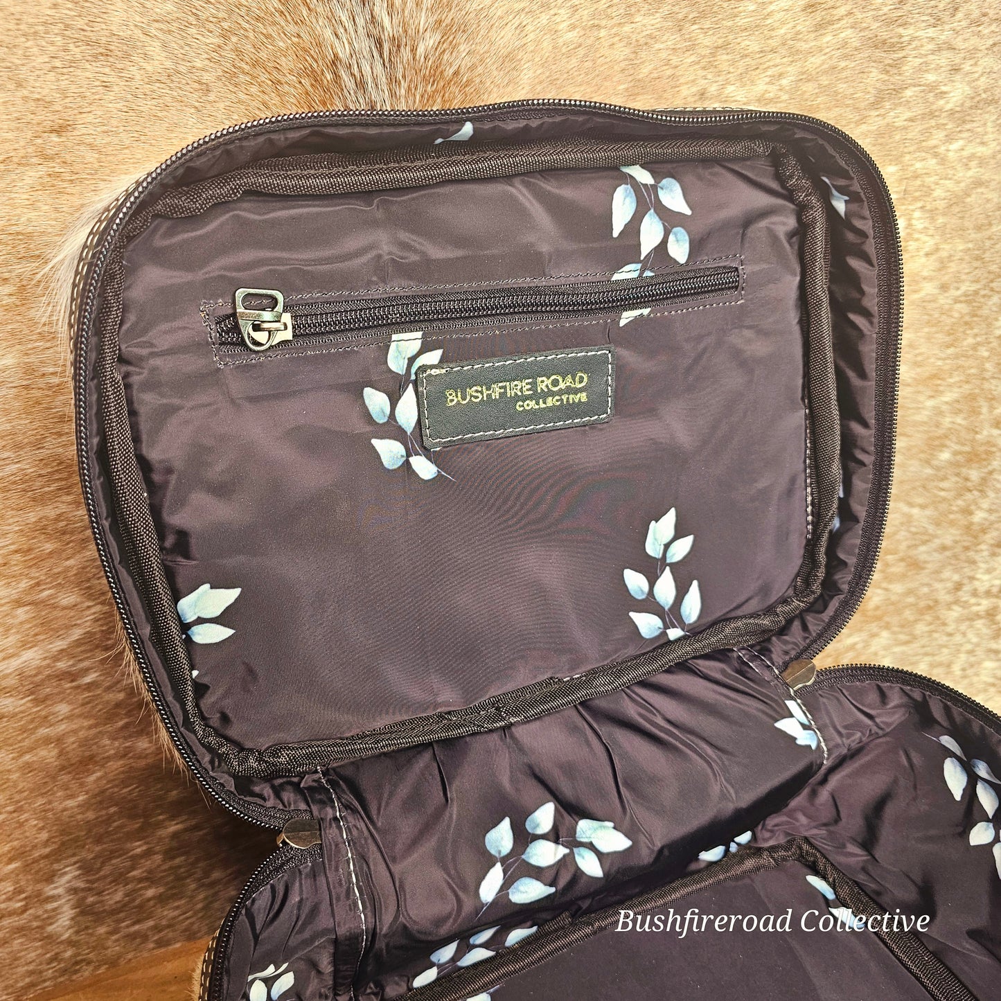 Signature Make-Up Bag 💄