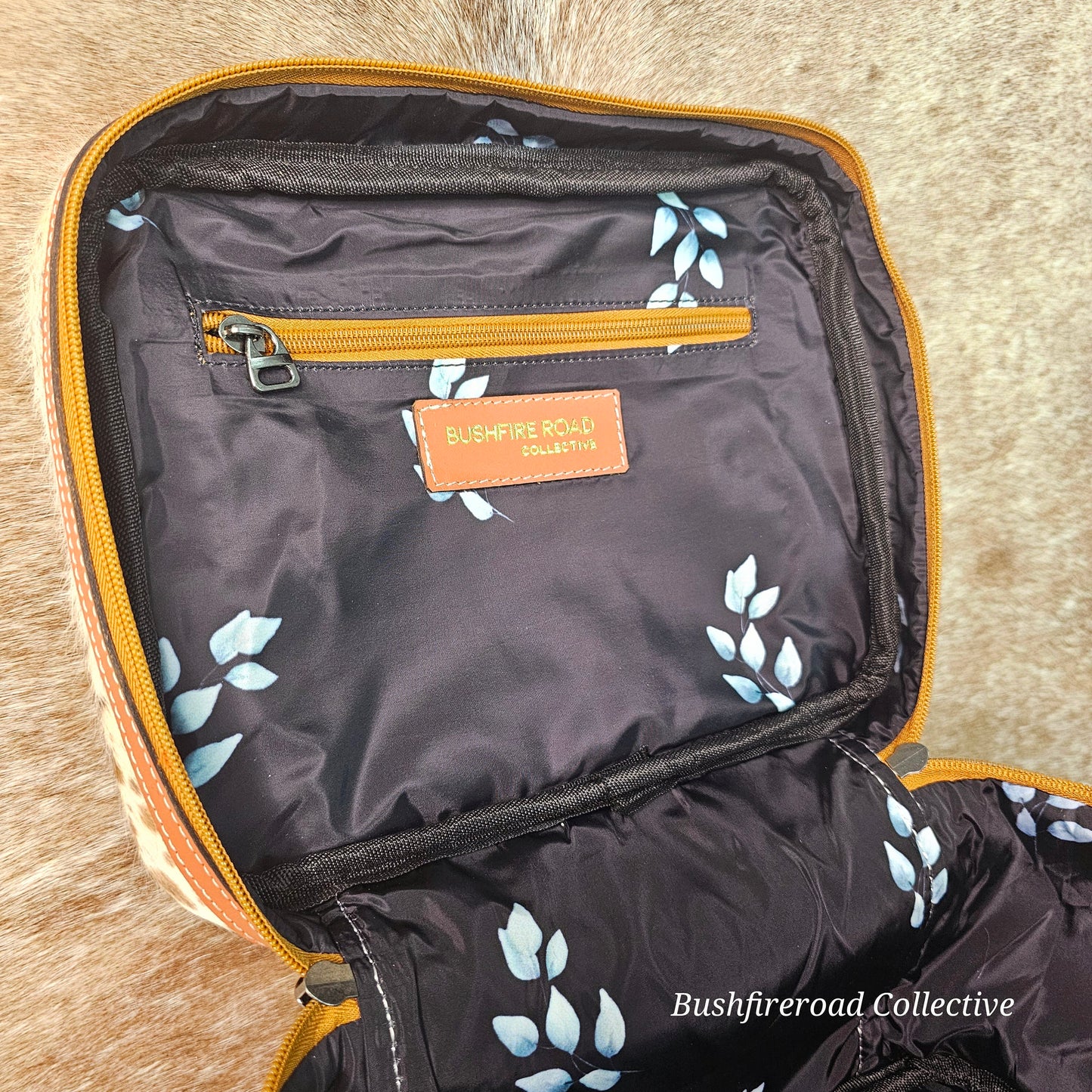 Signature Make-Up Bag 💄