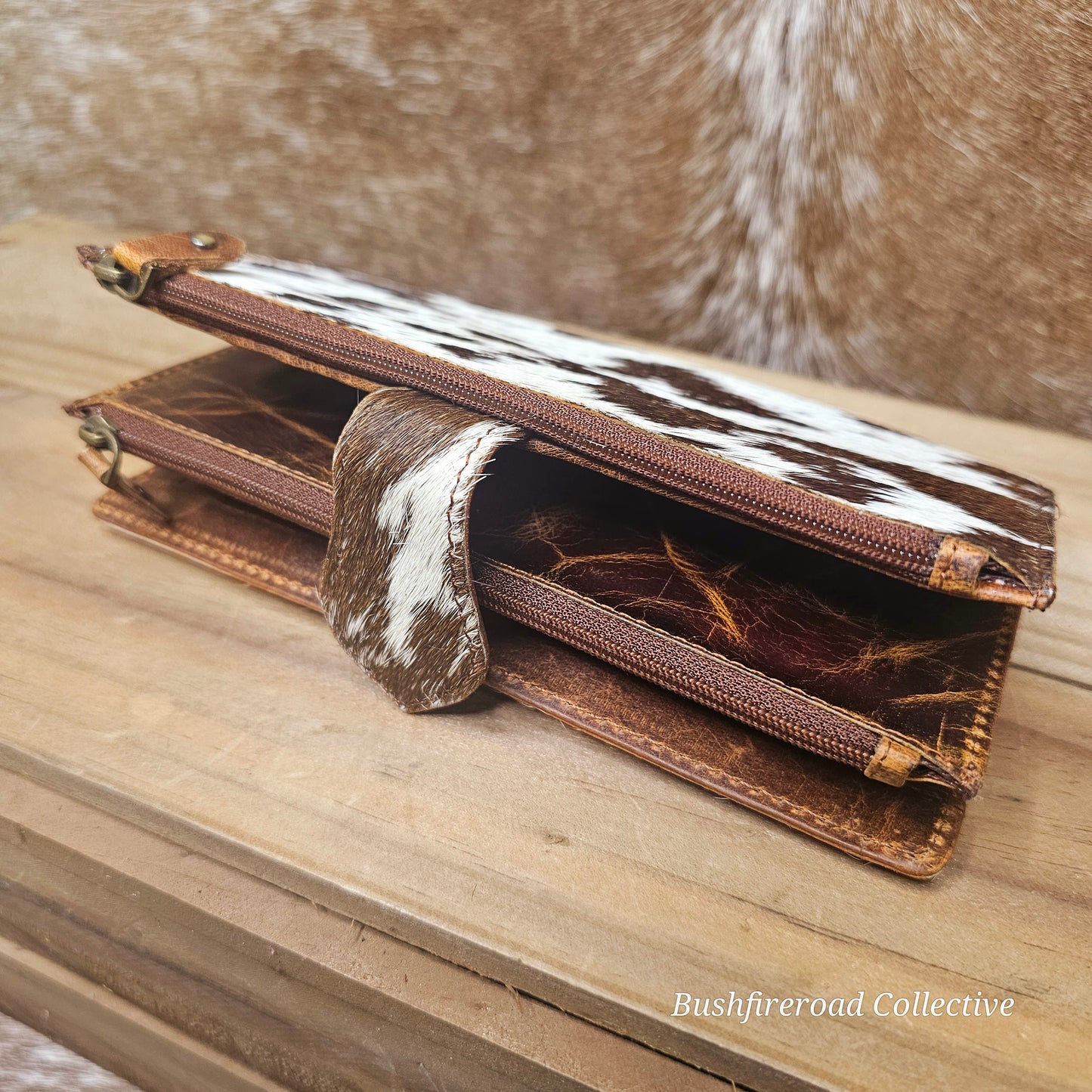 Selena Phone Wallet