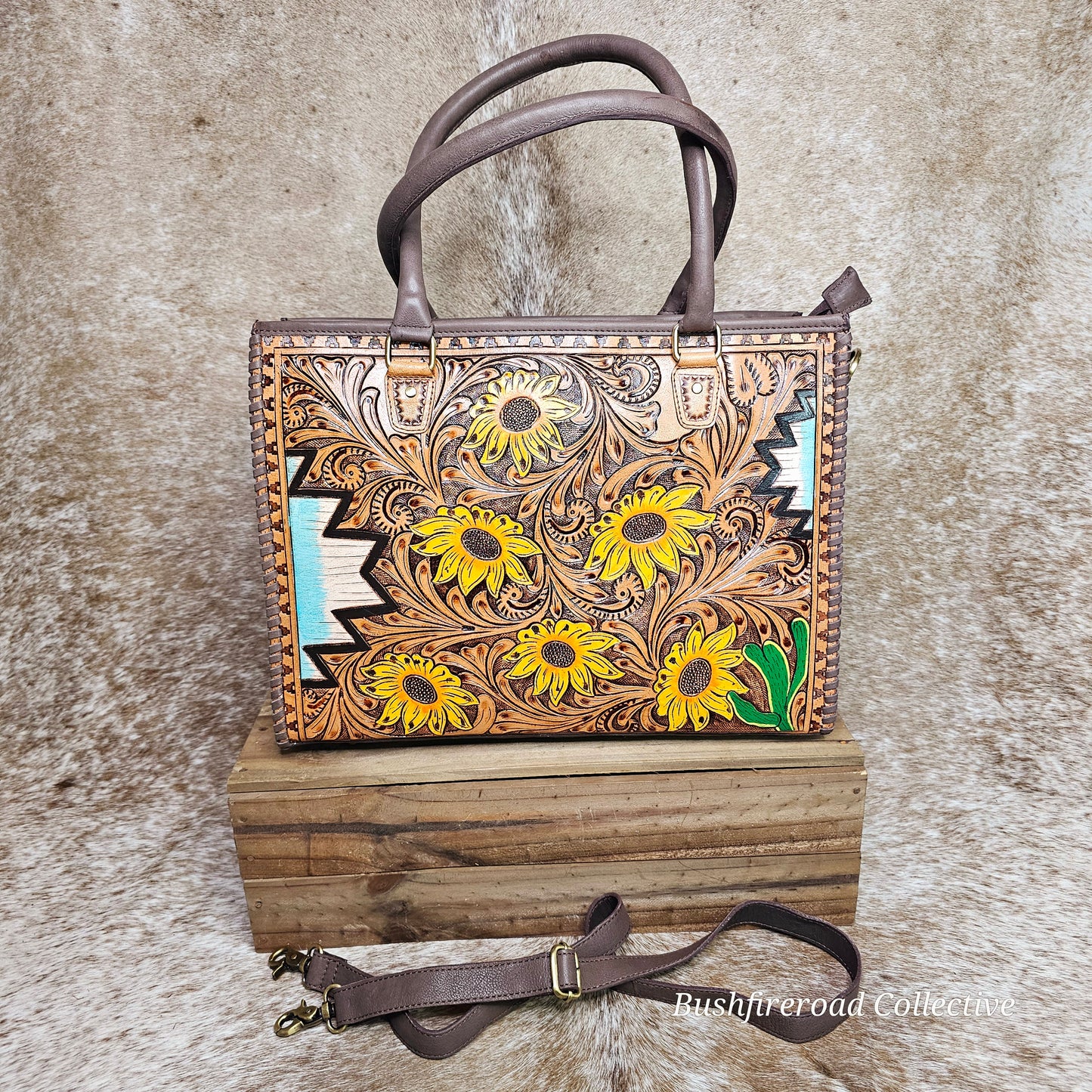 Southwest Sunflower            Large Tote/ Lap Top Bag.