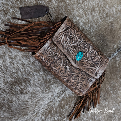 Aria Clutch