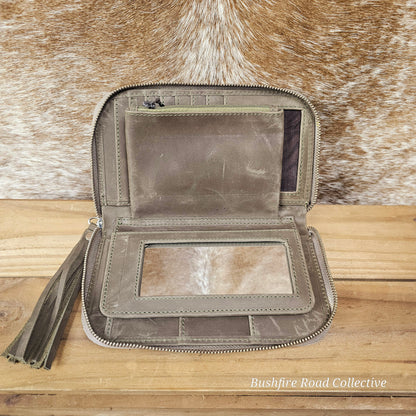 Mirrored Hide Wallet 20cm x 12cm