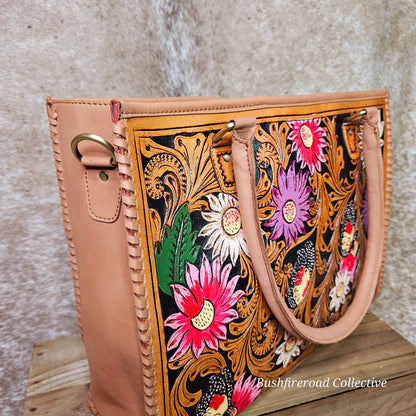 Pretty Peonies                        Large Tote/Lap Top Bad