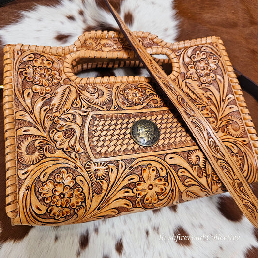 Tannah Clutch Crossbody