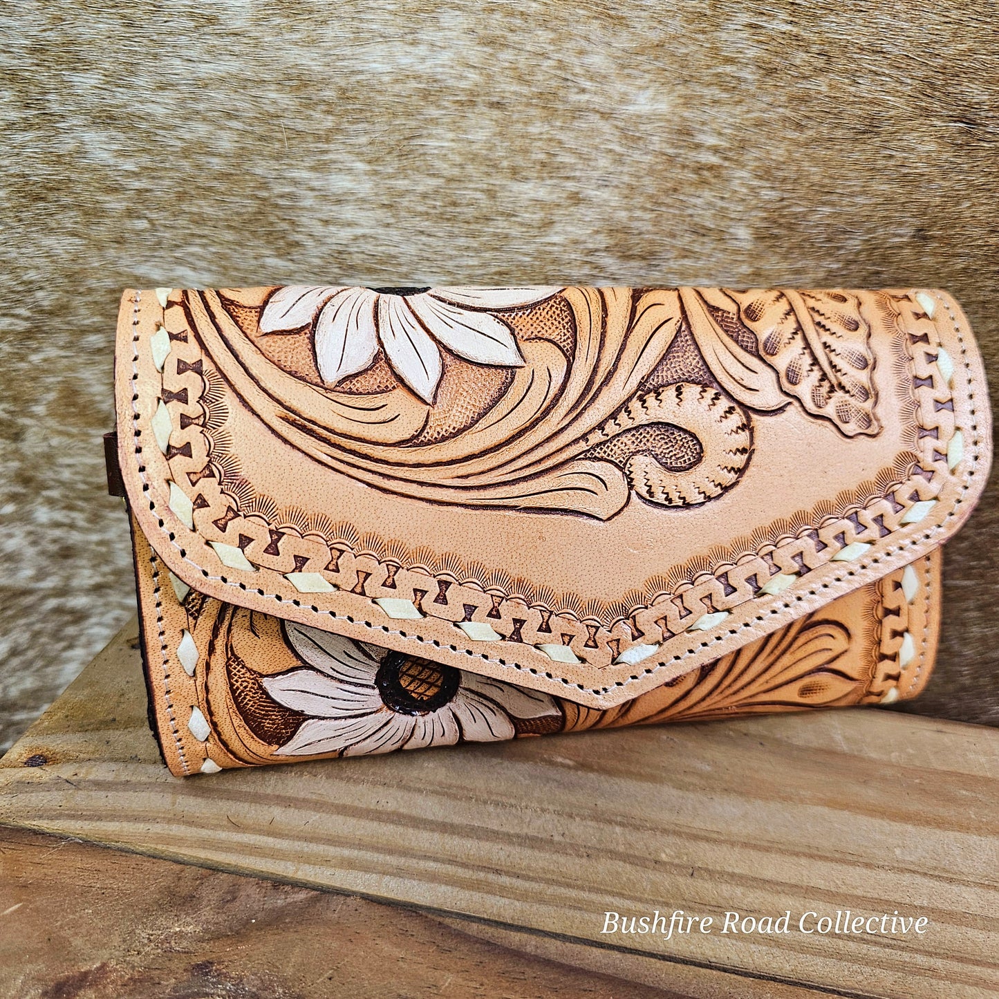Daisy Ridge Cowhide Bag Set