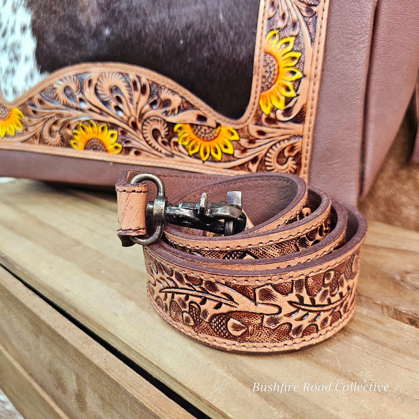 🐝 Himari Shoulder / Laptop Bag