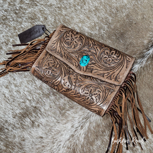 Aria Clutch