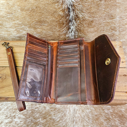 Daisy Ridge Cowhide Bag Set