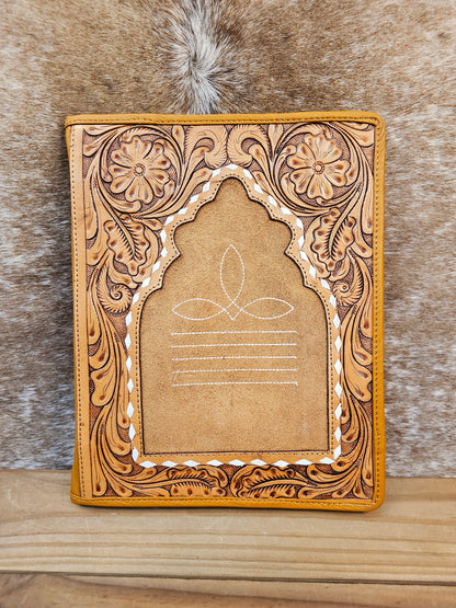 Medina Tooled Zip A4 Folder