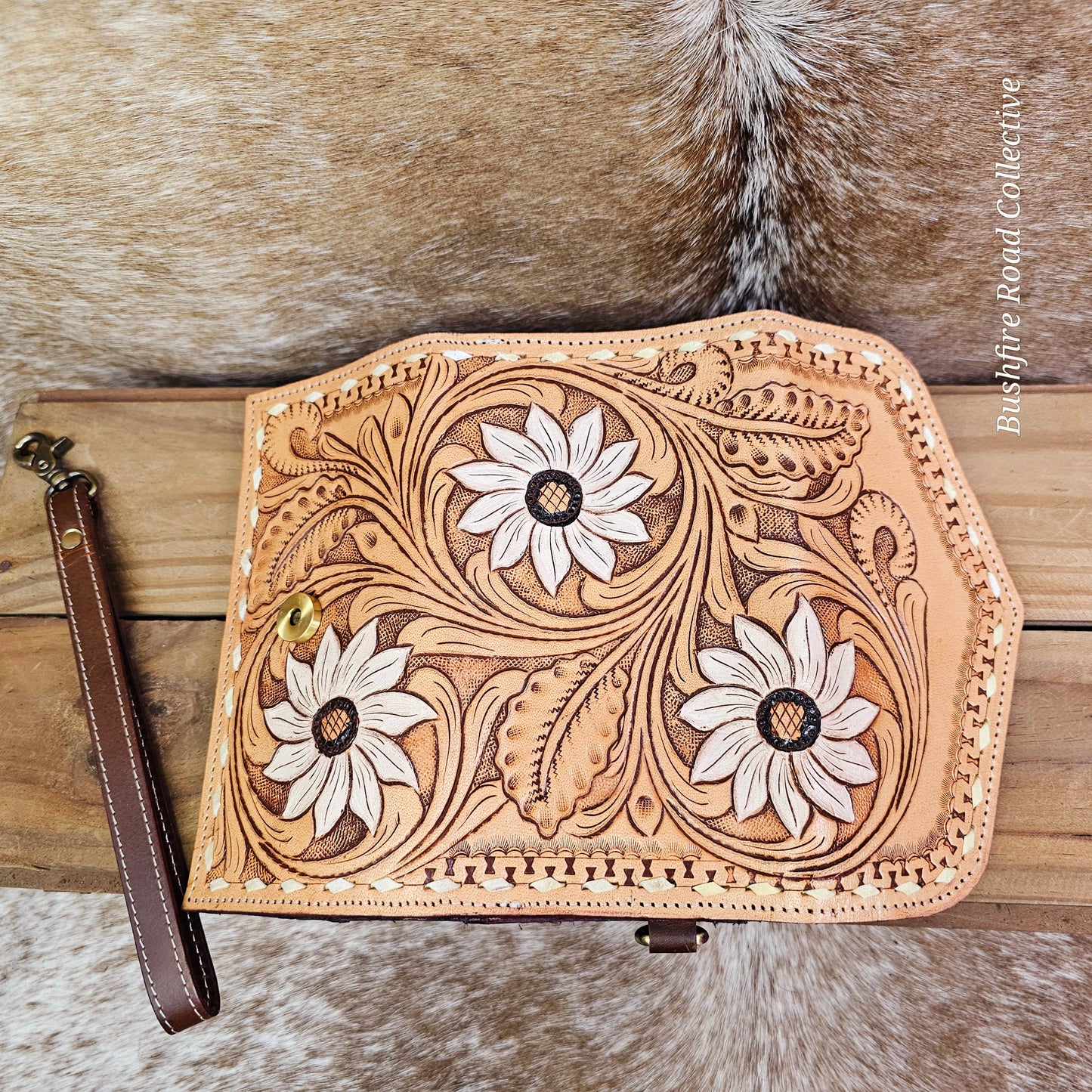 Daisy Ridge Cowhide Bag Set